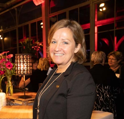 Uw Gastvrouw: Bernadette Simoens